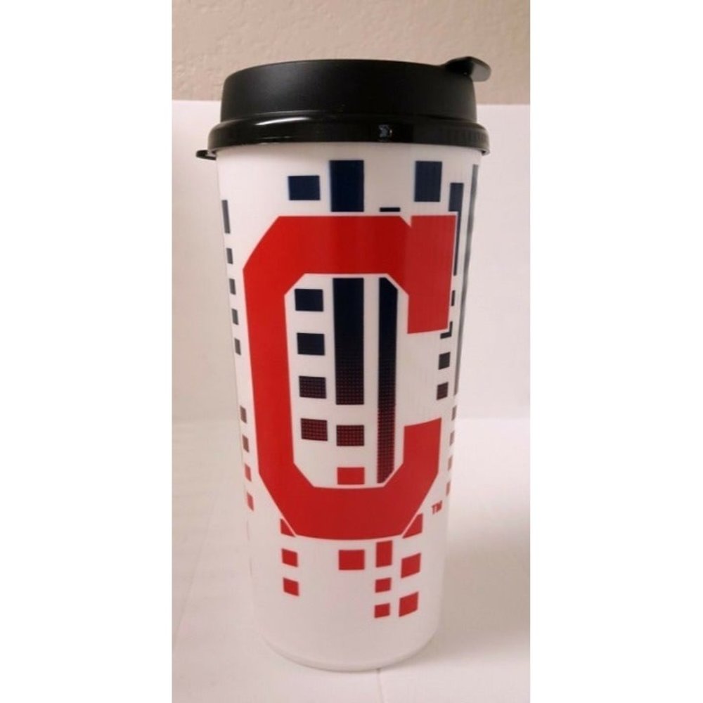 VINTAGE OLD TEAM LOGO CLEVELAND INDIANS 32 OZ TRAVEL TUMBLER